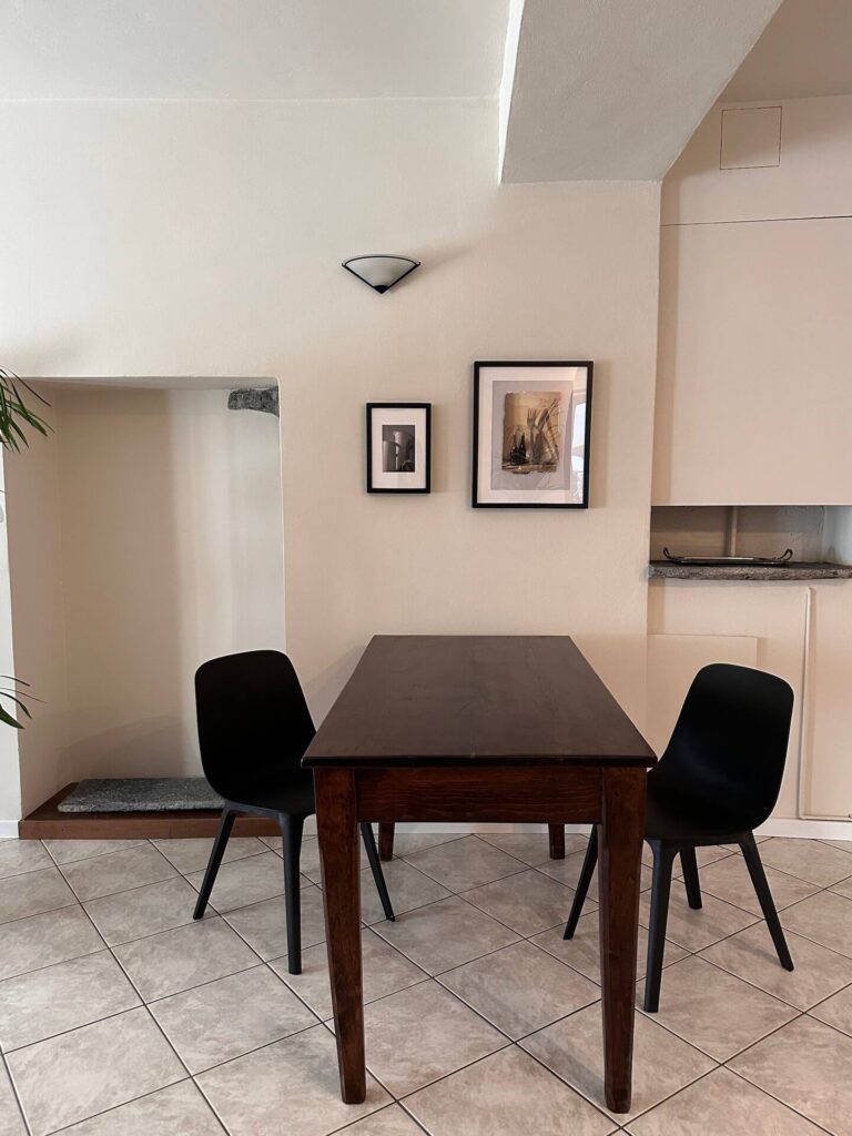 Casa vacanza Curt de l'Elba zona pranzo 2